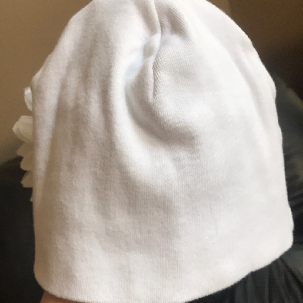 Flower hat - Picture 3 of 7
